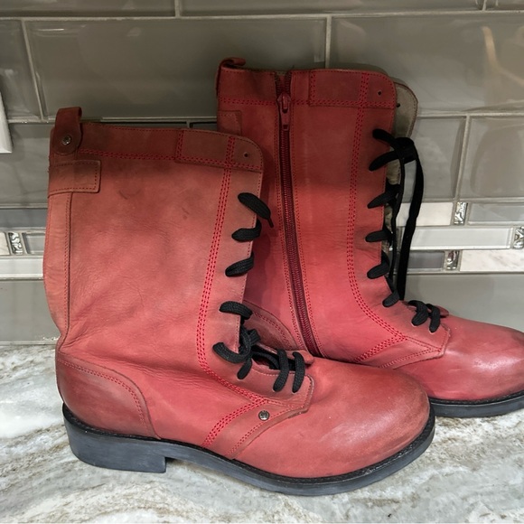 DIESEL DISTRESSED RED LEATHER LACE UP COMBAT BOOTS SZ 41 UNISEX side zipper - Picture 1 of 11